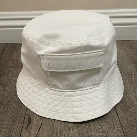 Lululemon On My Level Bucket Hat Pocket White Size M / L - Picture 2 of 9